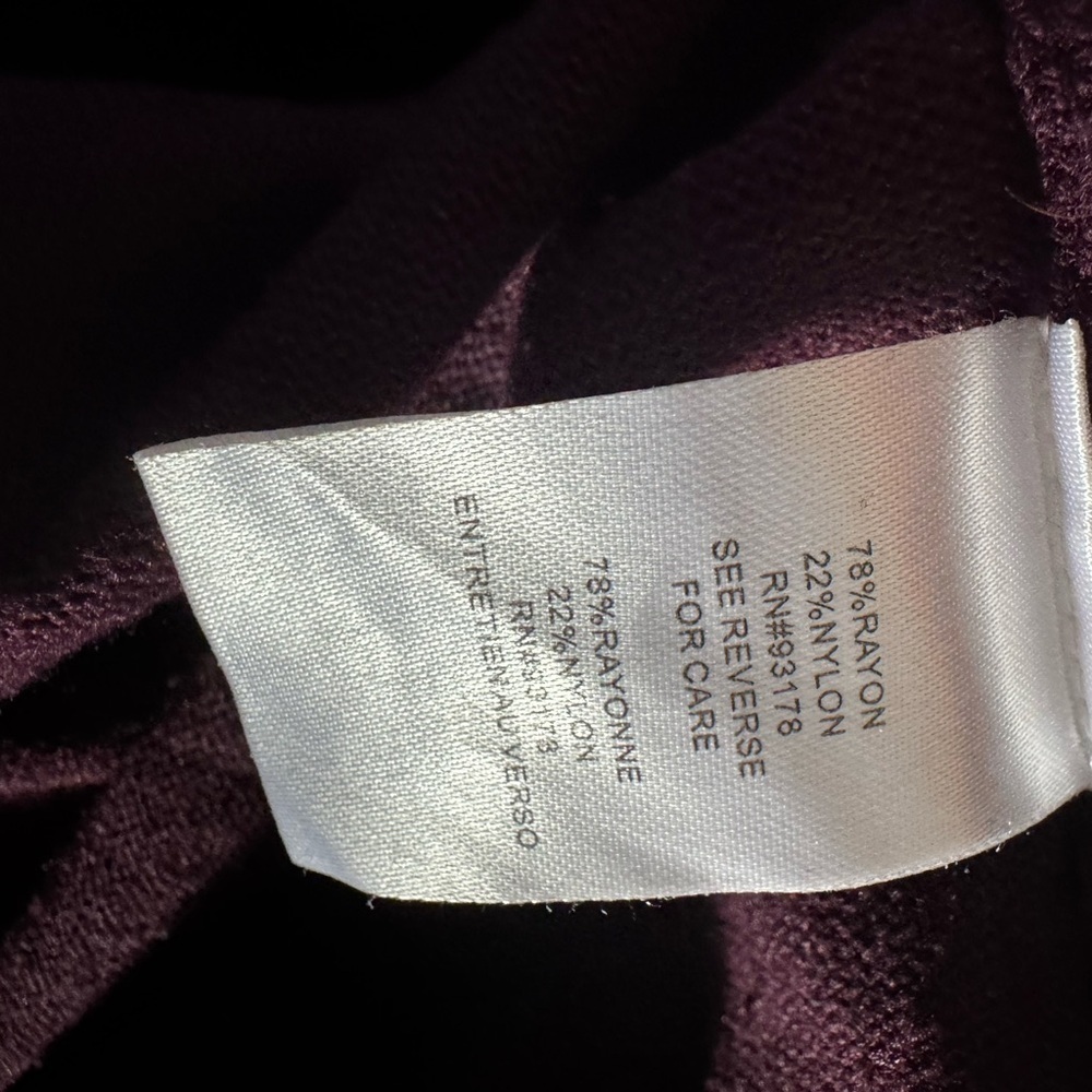 Tahari Long Sleeve Top in Deep Plum Purple 2X - Picture 5 of 6